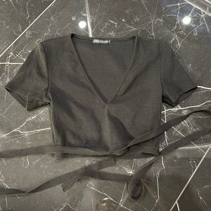 Tank top with lace black Zara never worn M size v neck